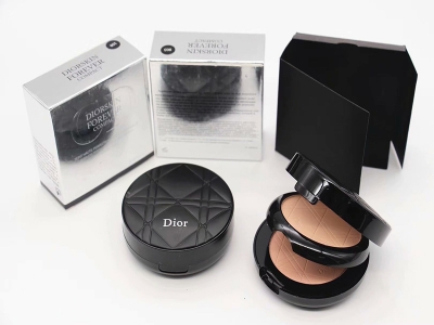New Dior Skin Forever Compact Flawless Perfection Makeup 10g 0.31oz